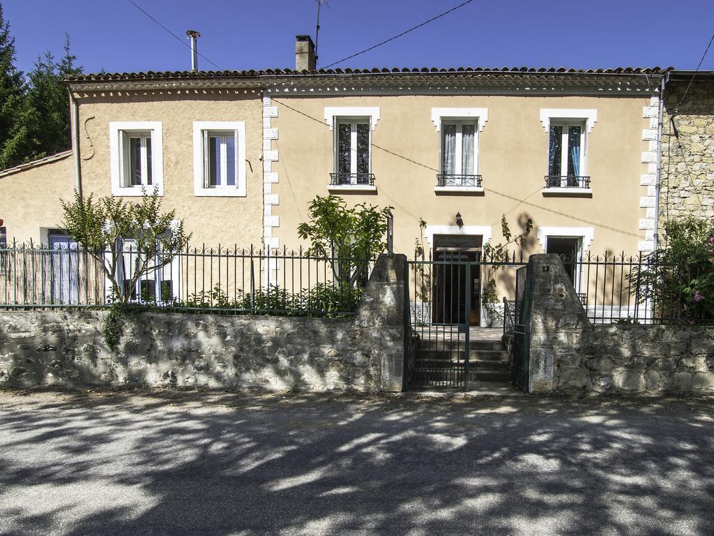 Au Petit Verger Puivert Exterior photo