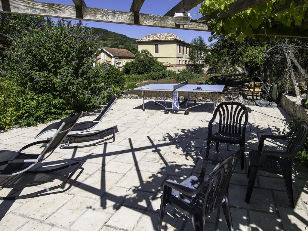 Au Petit Verger Puivert Exterior photo